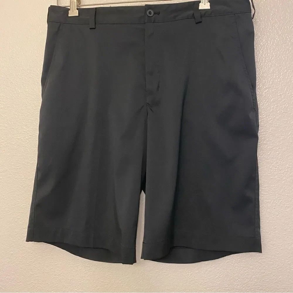 Nike Flex stretch performance Core 10" Golf dress Shorts black men’s size 34